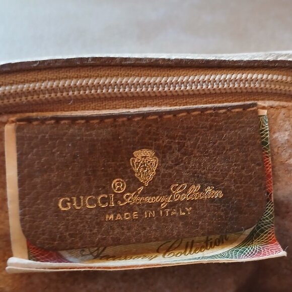 Gucci Tan Leather Shoulder Bag - Picture 10 of 16